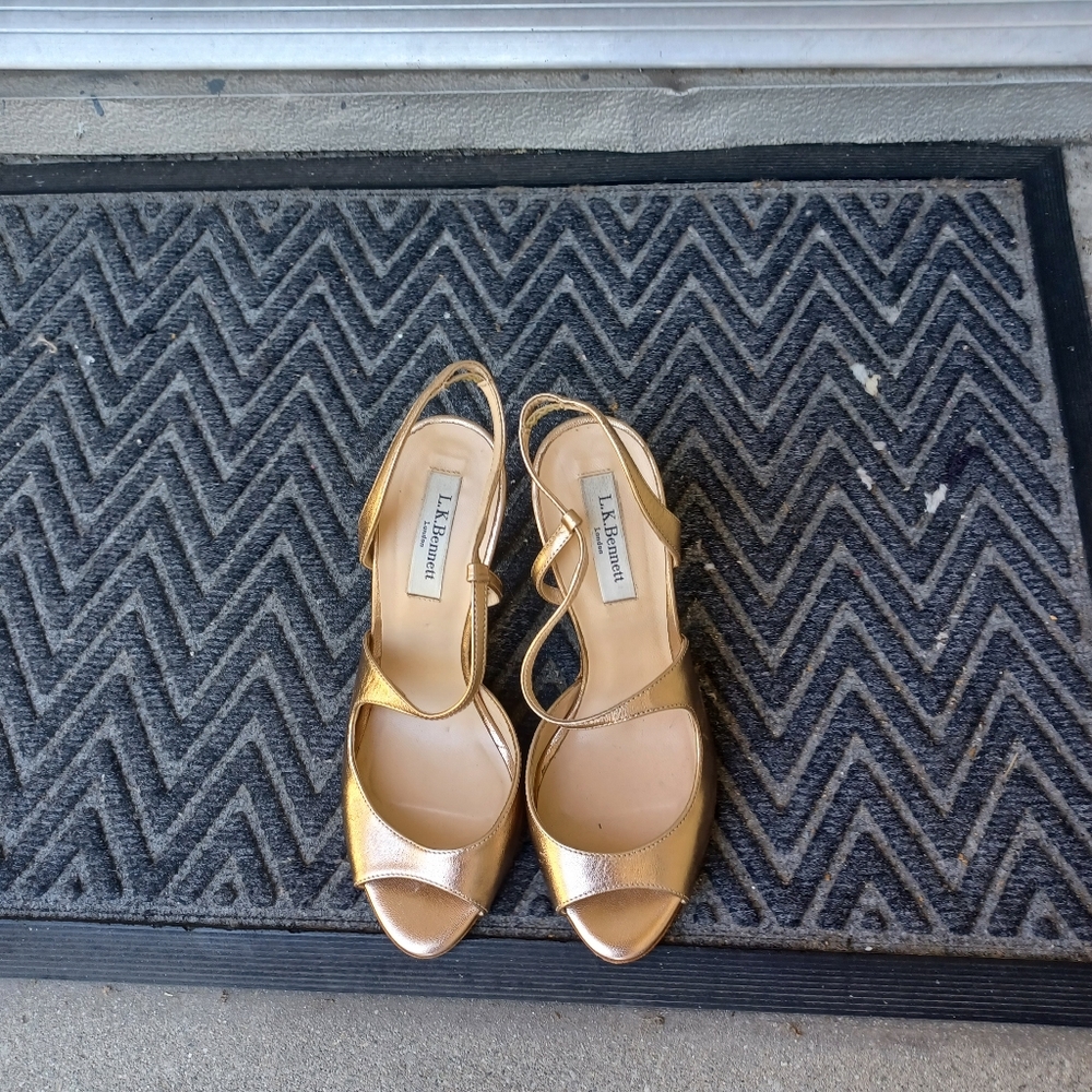 L.K. Bennett gold metallic leather slingback heels 37
